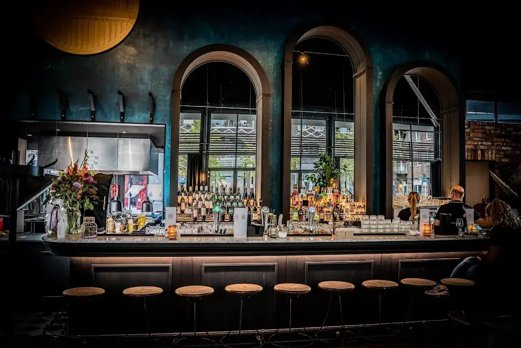 Cafe de Burcht - Vleuterweide restaurant in Utrecht