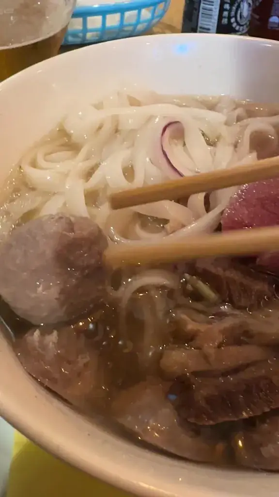 Kayip_c_TRINH - Vietnamese streetfood_Utrecht_reseña