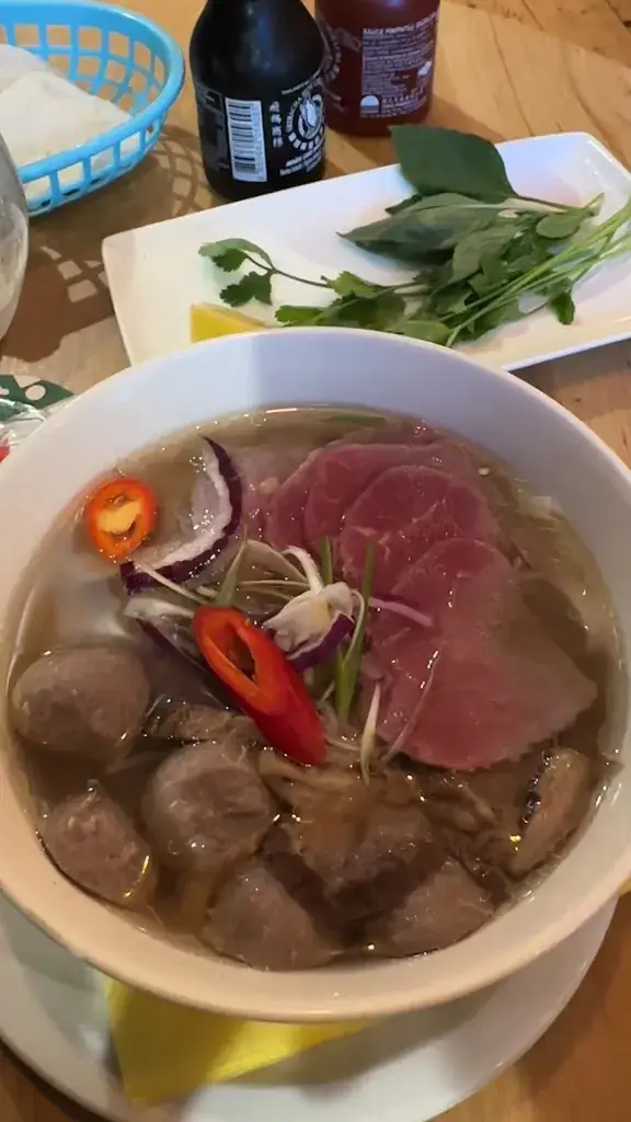 TRINH - Vietnamese streetfood_Utrecht_slider_image_2