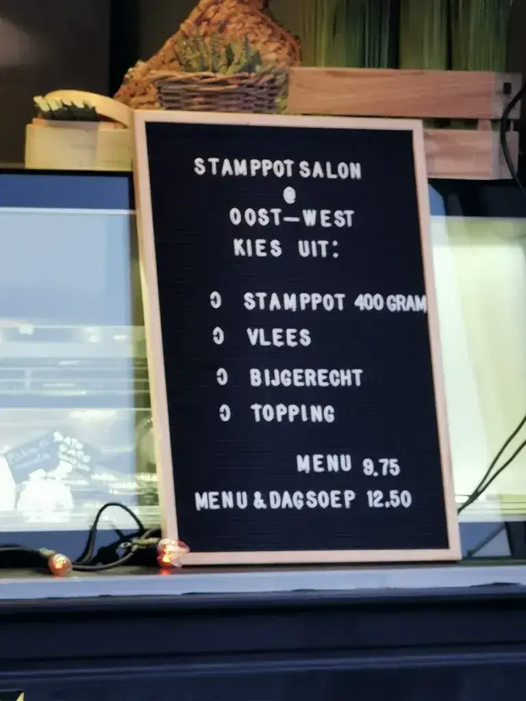Menu_Restaurant Oost-West_Utrecht_image_1