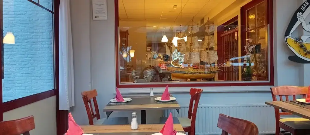 Arthur van der Berg_Mossel - en Palinghuis Lekens_Aardenburg_review