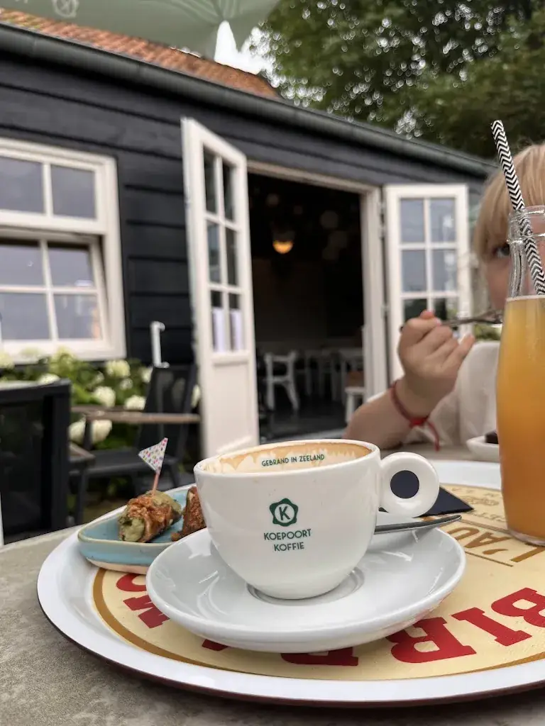 Andreas Heyden_Café Palatina_Aagtekerke_review