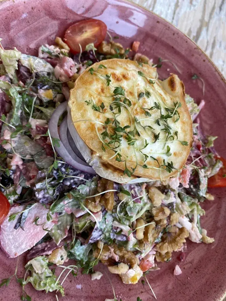 Awi Mahabier_In den Walcherschen Dolphijn_Domburg_review