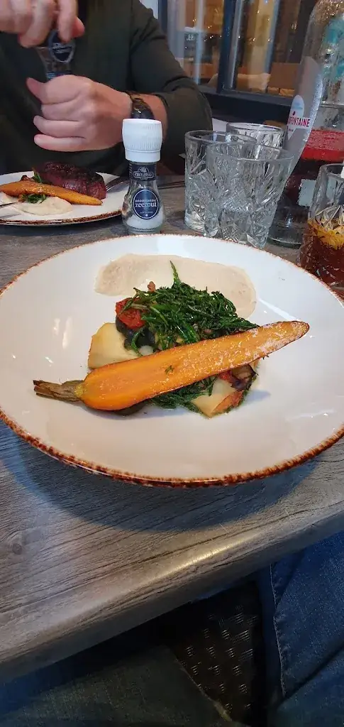 Klaus Peter-Klausen_Restaurant SteakER_Domburg_review