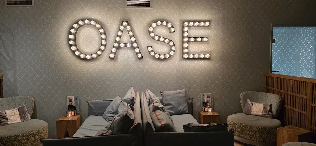 Louis van Garderen_Oase Domburg_Domburg_review