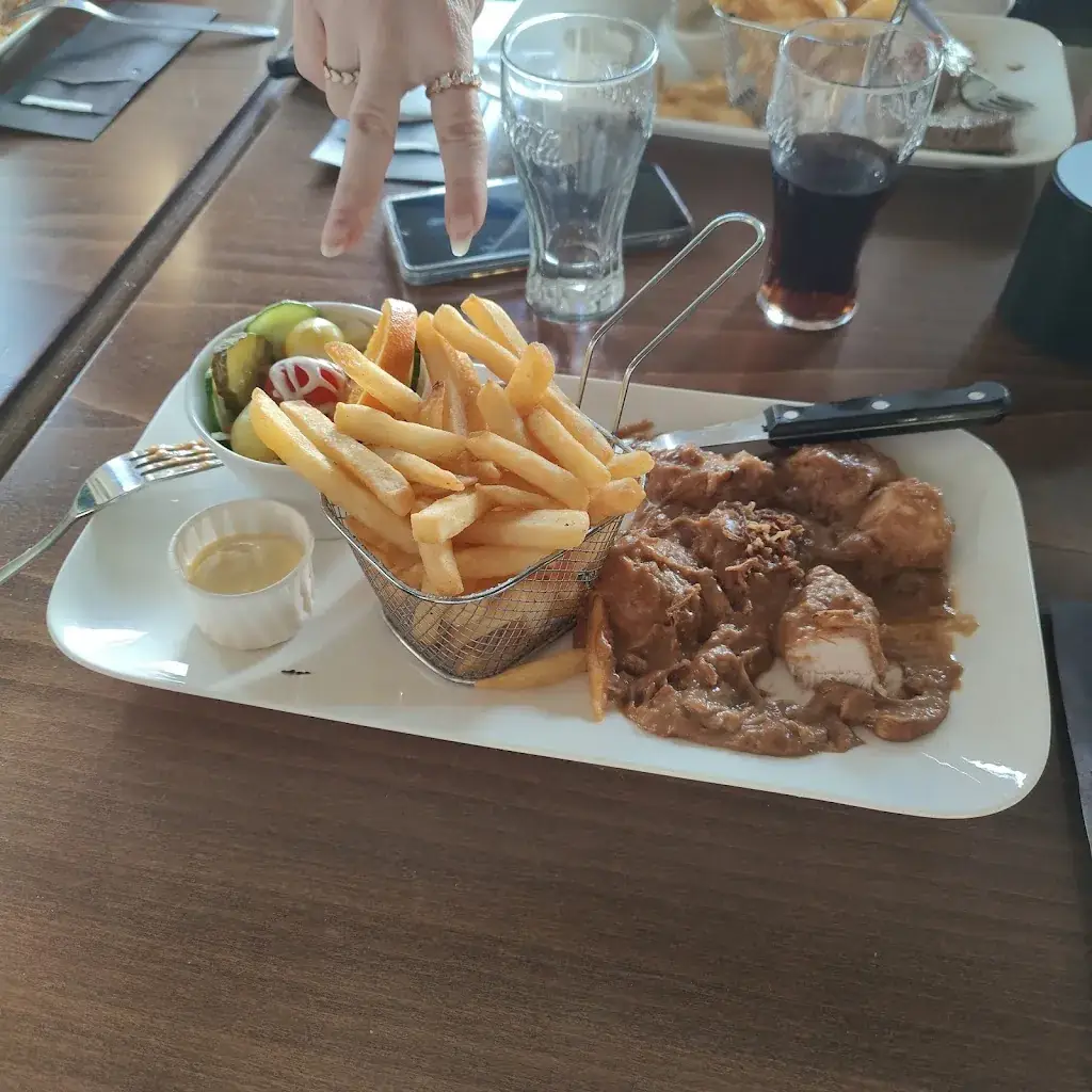 Mitchel_Bar Eetcafé 't Klompekot_Ovezande_review