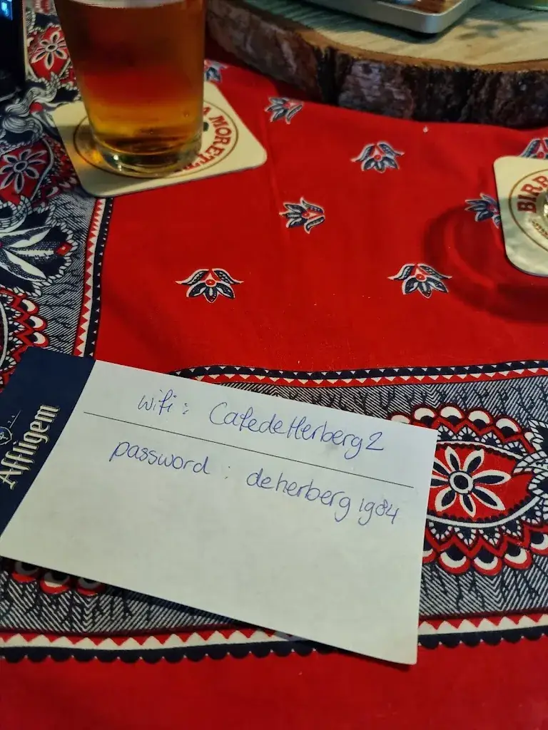 Simon van de Beek_Cafe De Herberg_Kapelle_review