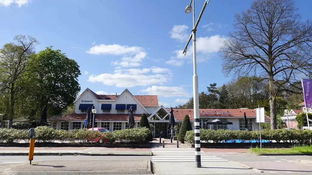 Josina Hillsland_De Soester Duinen_Soest_review