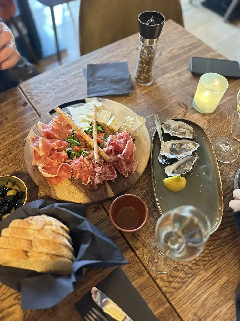 Moritz Achenbach_Proeflokaal de Schatkamer_Brouwershaven_review