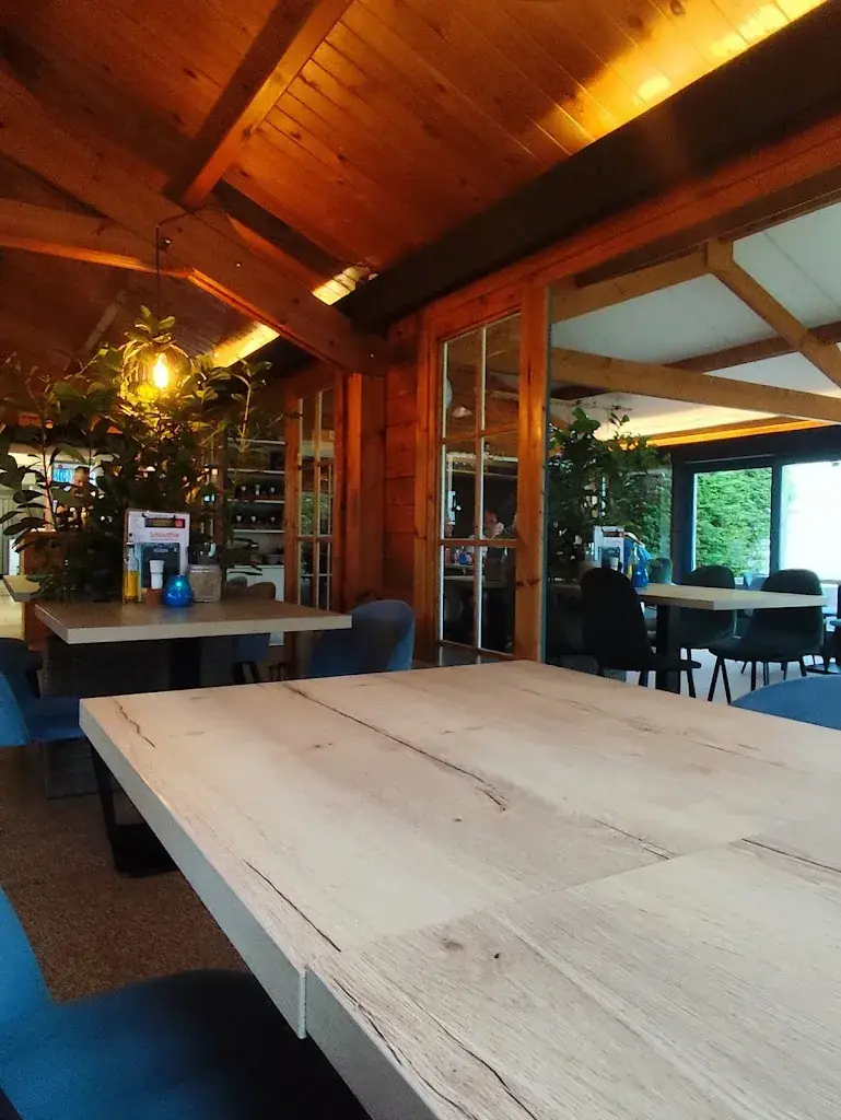 Micha Böffgen_Brasserie Den Osse_Brouwershaven_reseña