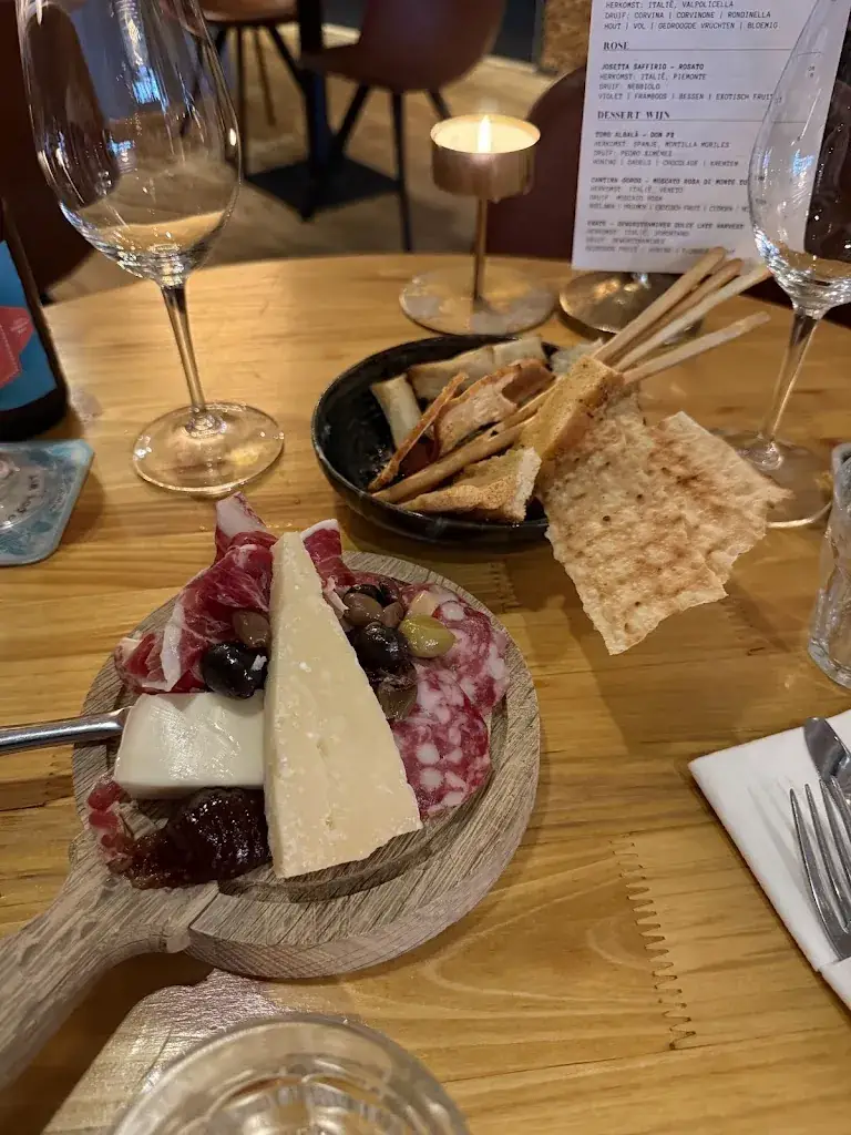 Wim van Krugten_DIM Foodbar_Duurstede_review