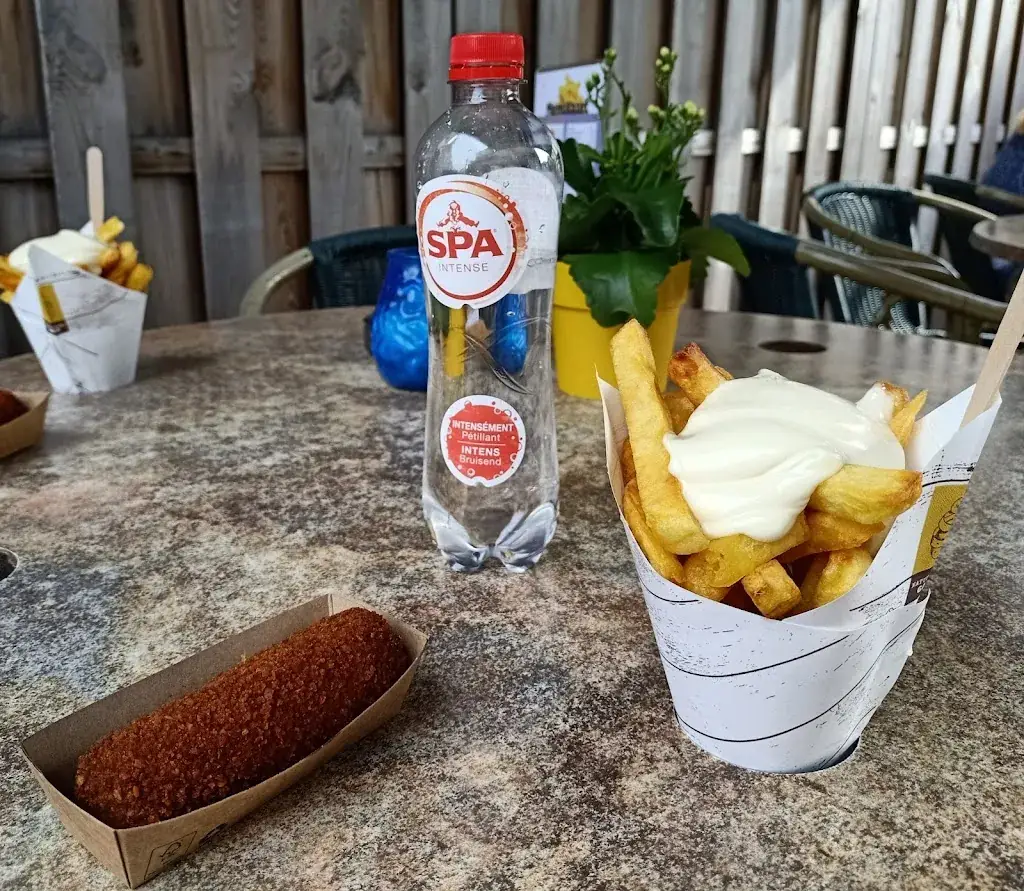 Hanneke_Cafeteria & Automatiek Tiggie's Corner_Duurstede_review