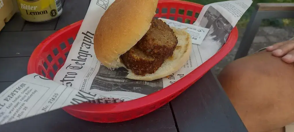 Bob Houthuyzen_Lunchroom Broodje bij de Buurman_Duurstede_review