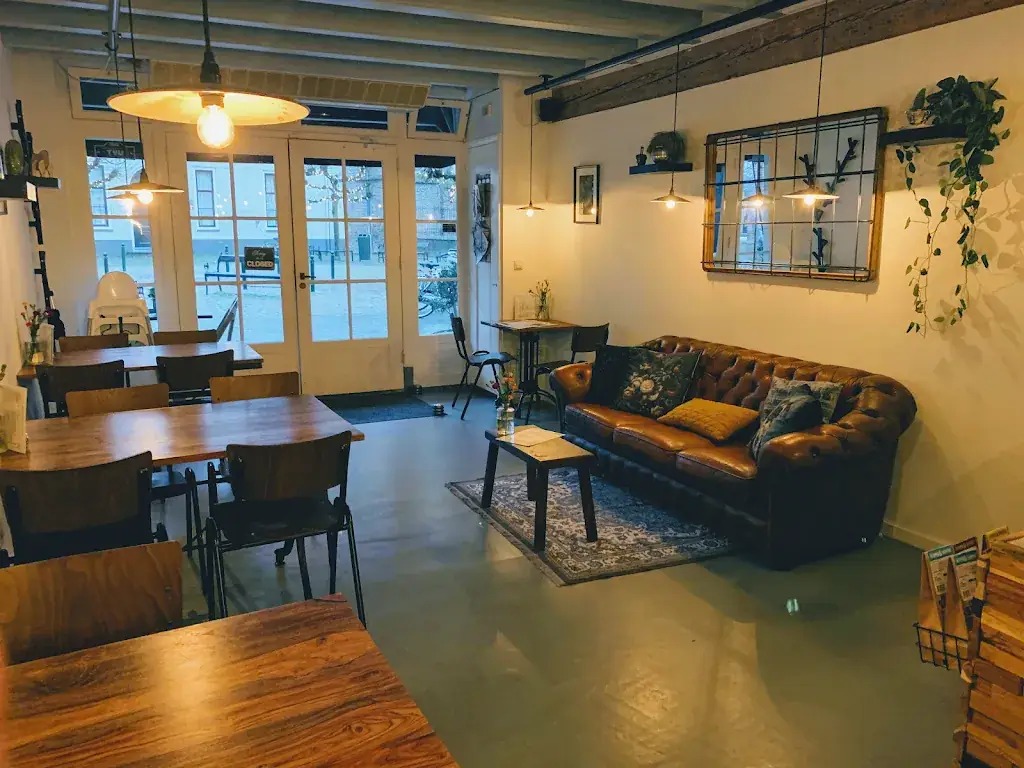 Uyt in Wijk_Duurstede_slider_image_3