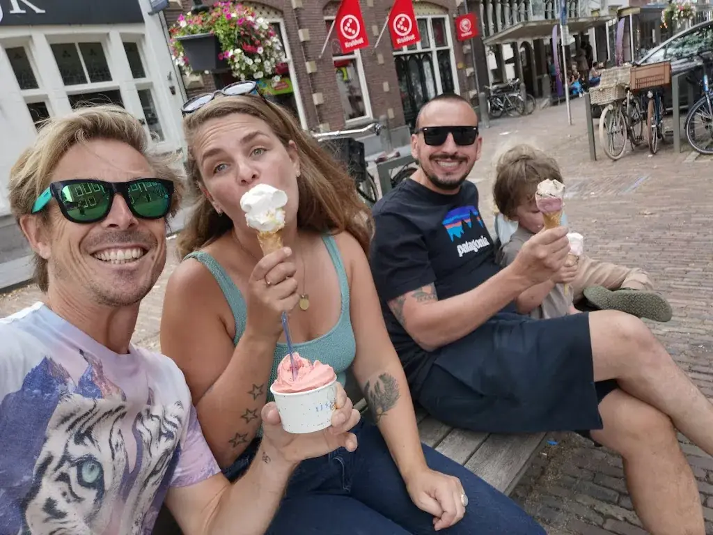 matt cowley_Ice-cream shop Verheggen_Duurstede_review