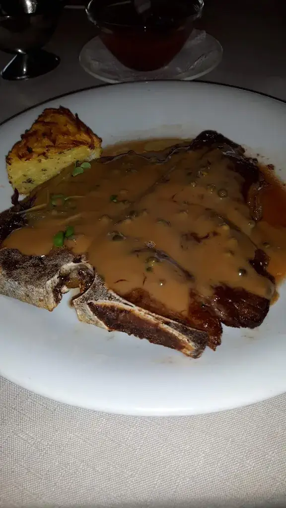 Jean-Paul Lerou_Restaurant Pijnappel en zalencentrum_Klarenbeek_review