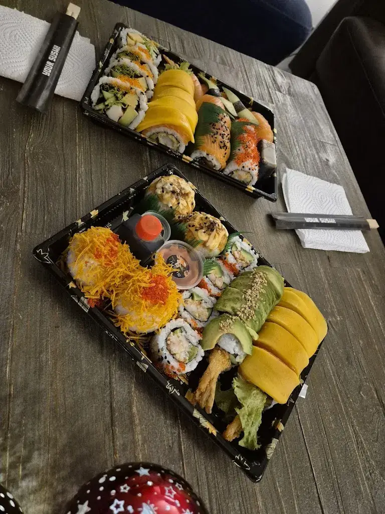Menu_SushiPlus_IJzendijke_image_5