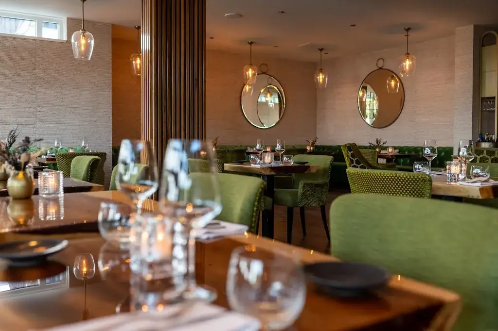 Restaurant Le Poirier_Burgh-Haamstede_slider_image_1