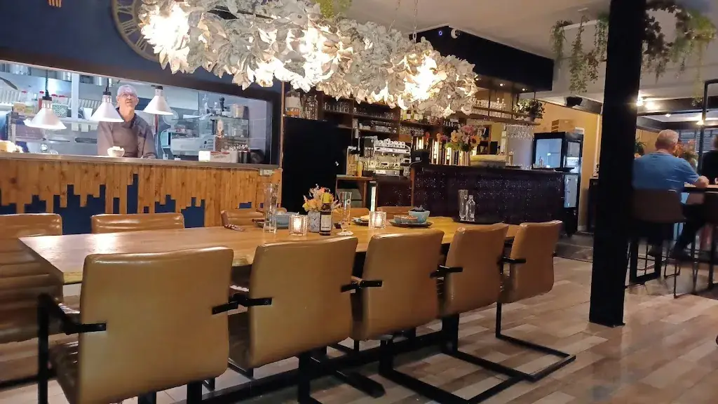 Brasserie de Barones restaurant in Burgh-Haamstede