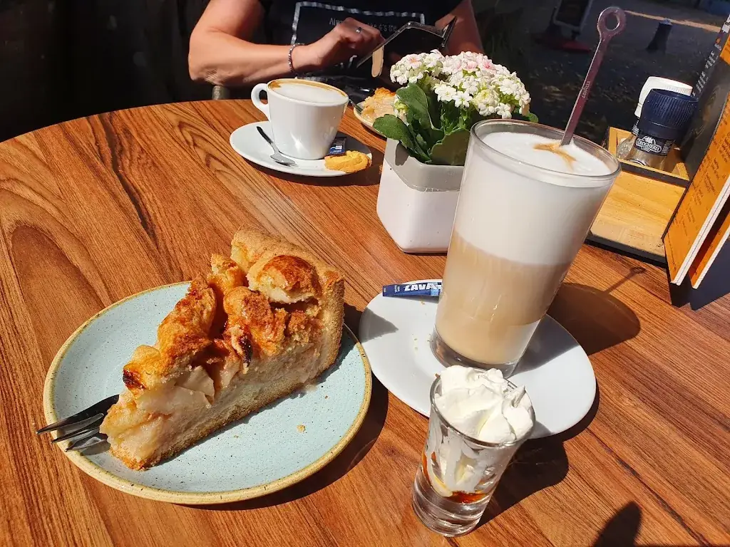 Menu_lunchroom la baguette_Burgh-Haamstede_image_7