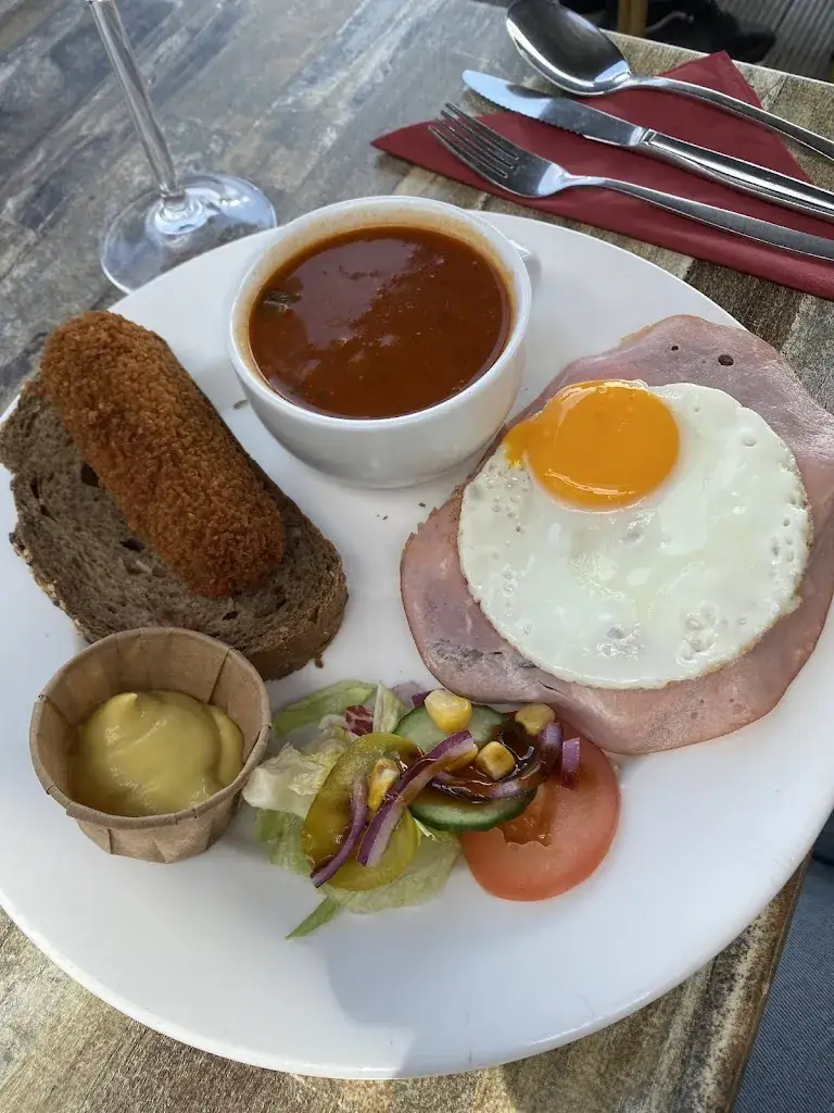 Diogo Fernandes_Havenzicht_Kamperland_Bewertung