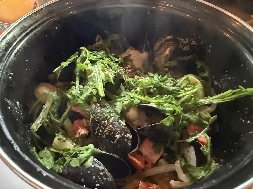 Georg Fromherz_Mossels & Meer_Oostkapelle_review