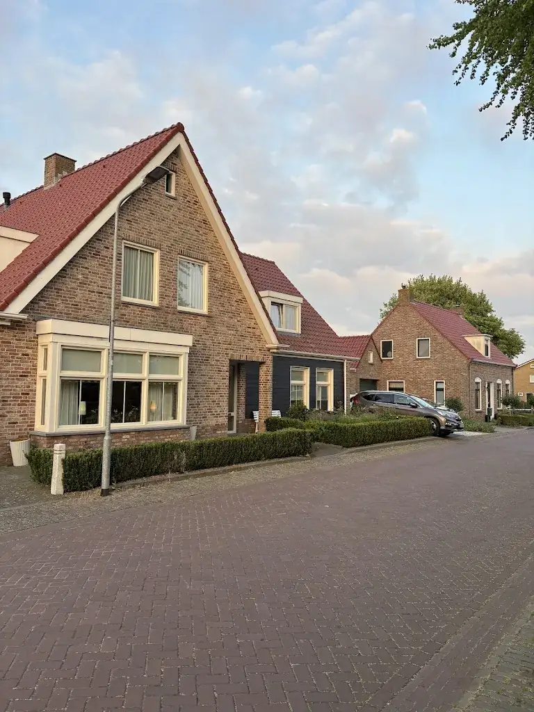 Stardust 2k_Hotel Slijterij Café ‘bij Boone’_Meliskerke_review