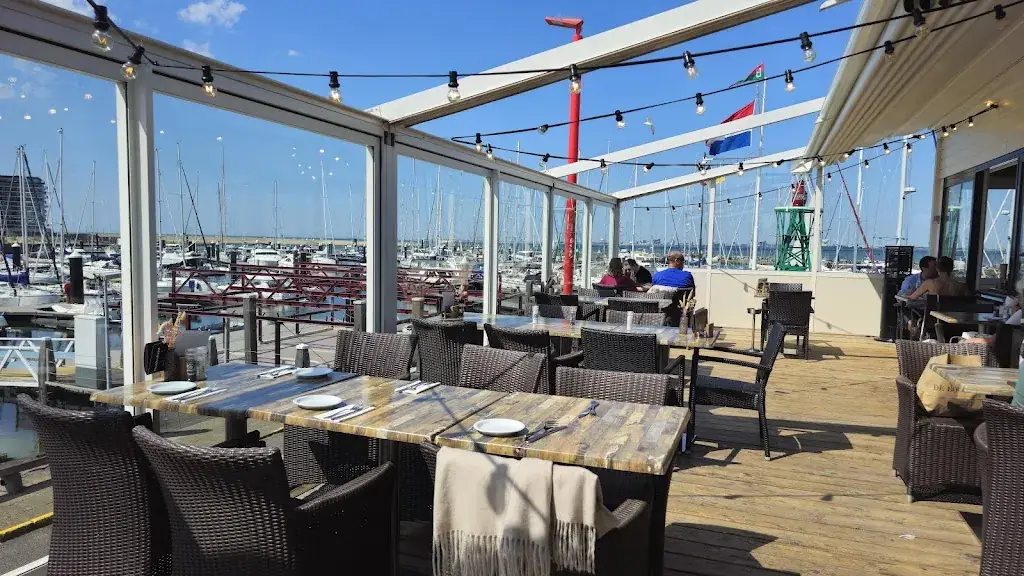 Bistro Lafayette Sur Mer (Yachtclub)_Breskens_slider_image_1
