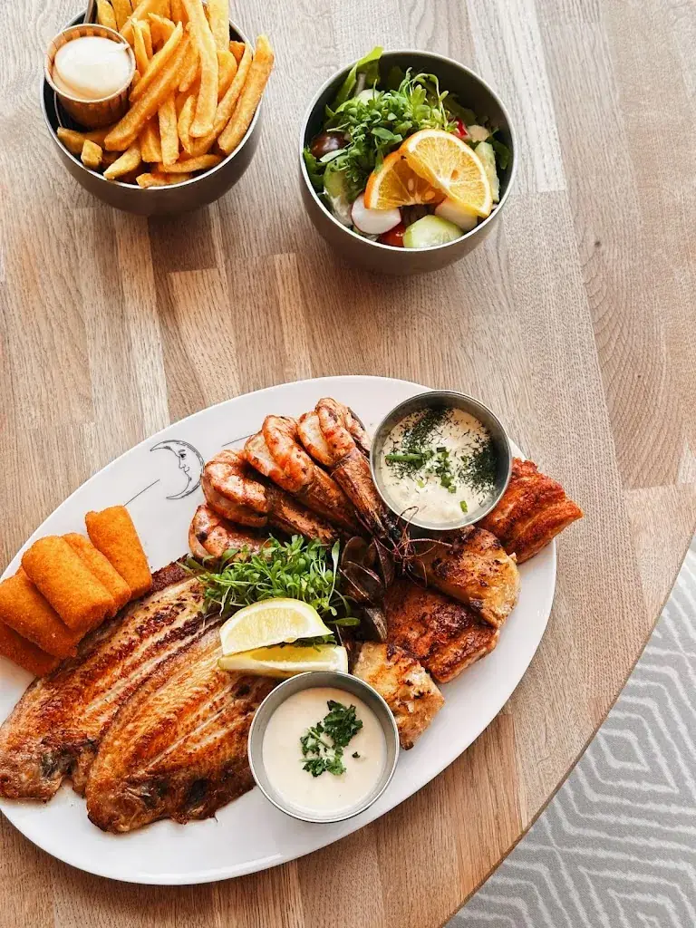 Strandpaviljoen 't Halve Maentje_Breskens_slider_image_3