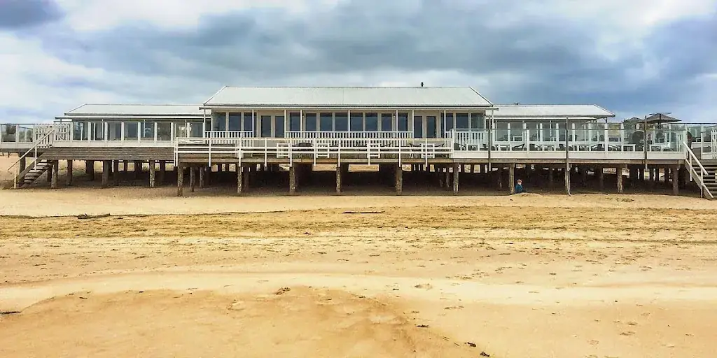 Beach House 25_Breskens_slider_image_1