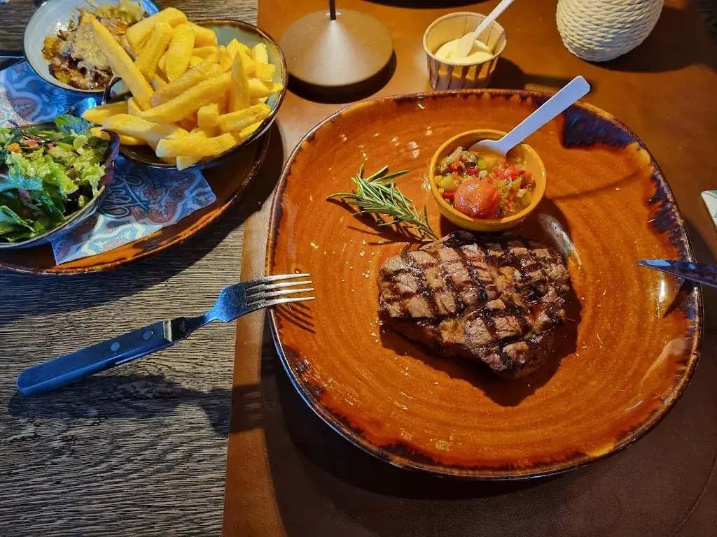 K. S._Beach Club Perry's_Scharendijke_review