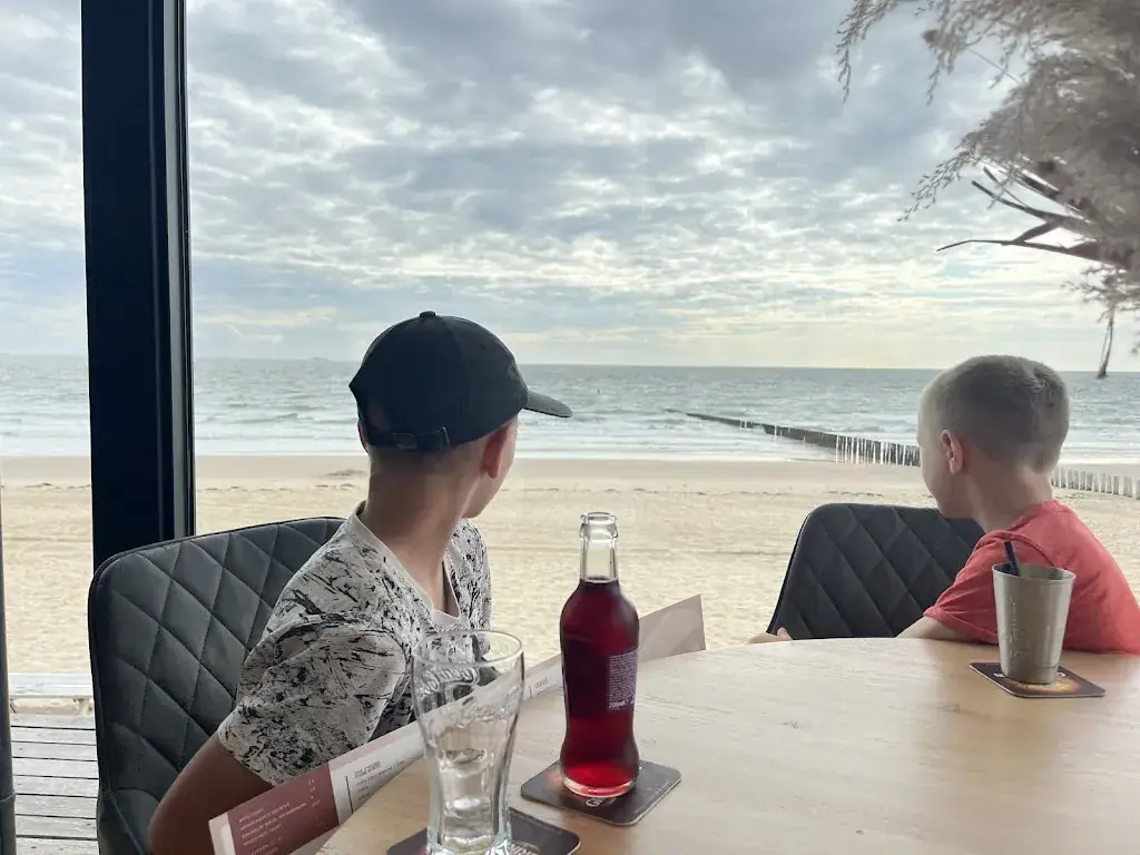 Daniel C. de Vogel_Strandpaviljoen 