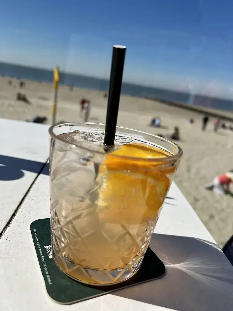 Norbert_Strandpaviljoen Piet Hein_Vlissingen_review