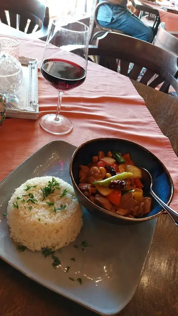 Edwin / Matthea M_Eetcafe Sjuul_Heeg_review