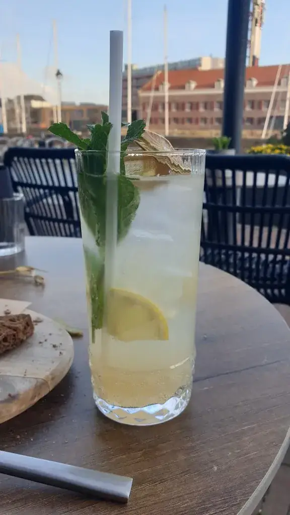 Cristina B_de Gecroonde Liefde_Vlissingen_review