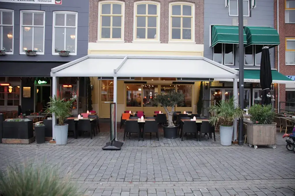 Lungo Mare restaurant in Vlissingen