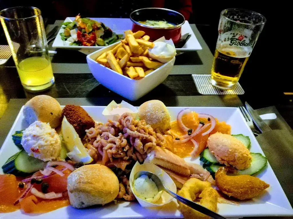 Menu_Eetcafé Hart van Tholen_Tholen_immagine_8