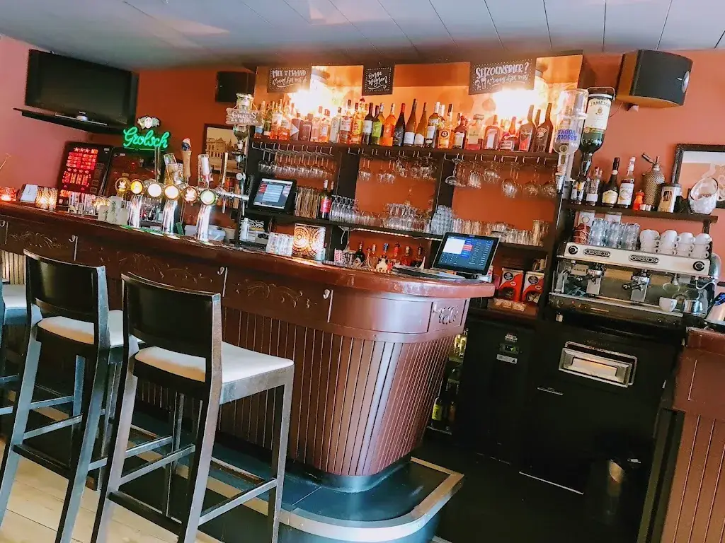 Eetcafé Hart van Tholen_Tholen_slider_image_1