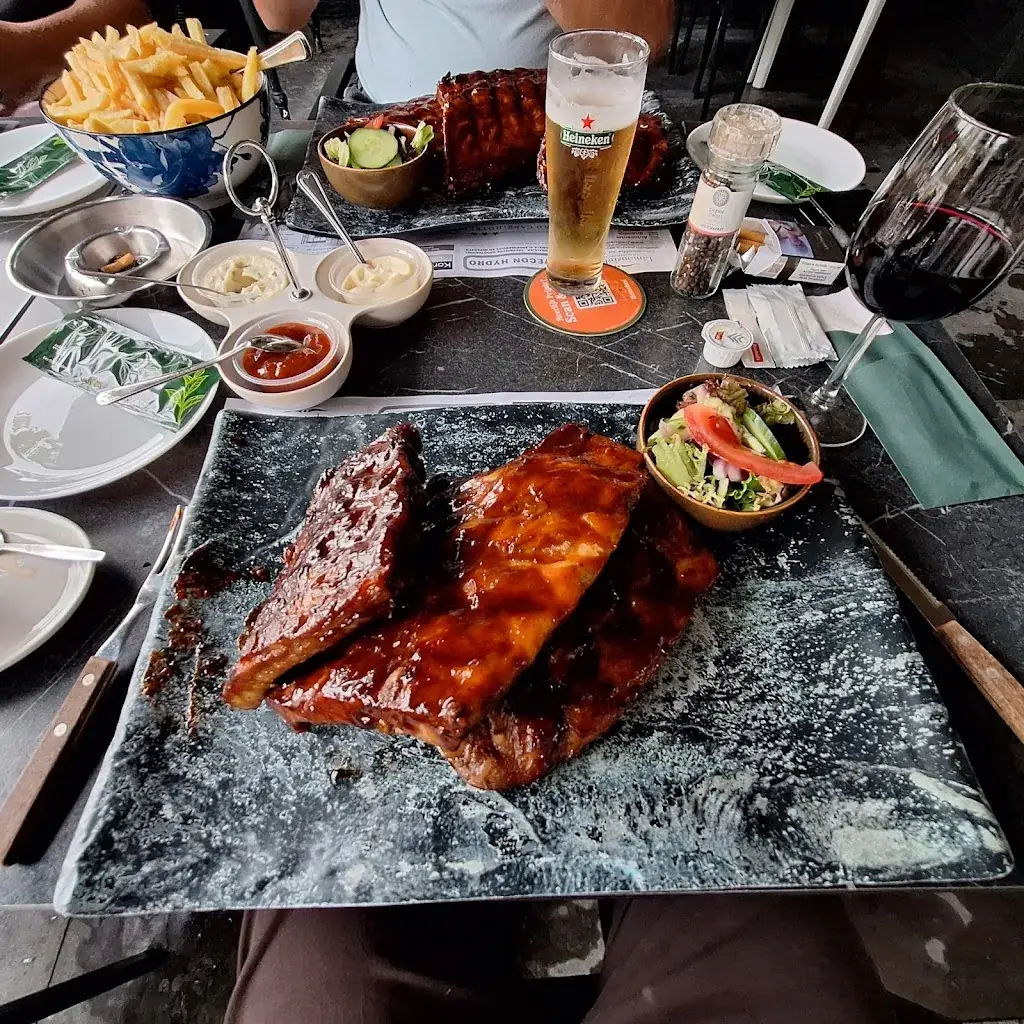 Menu_Hotel Cafe Restaurant Dallinga_Sluiskil_imagen_2