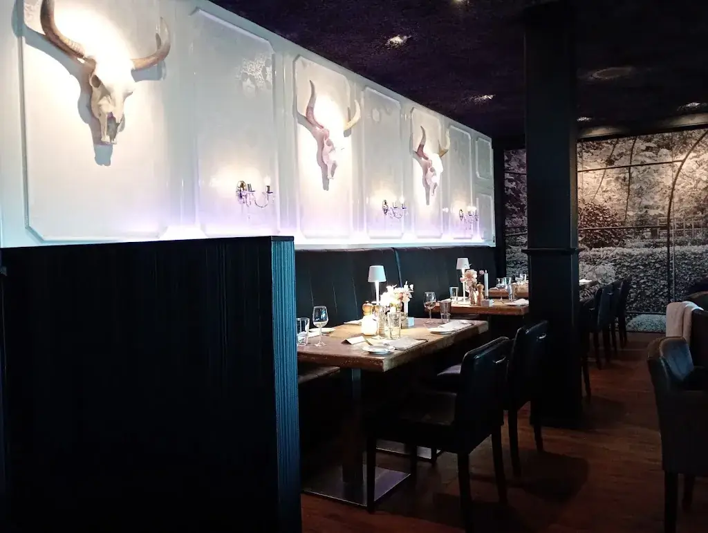 Hotel Cafe Restaurant Dallinga restaurant in Sluiskil