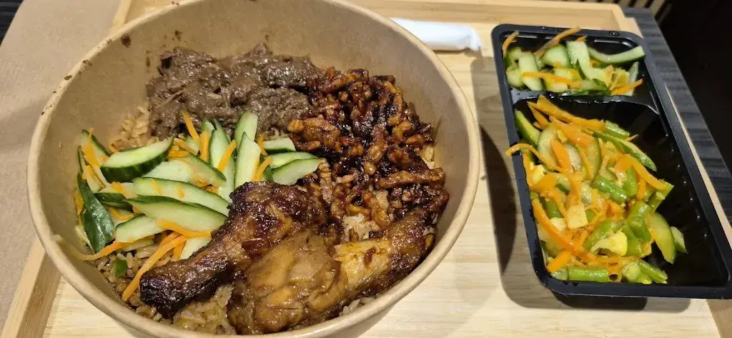 Fazri Rosid_Waroeng Kampoeng_Vlissingen_review