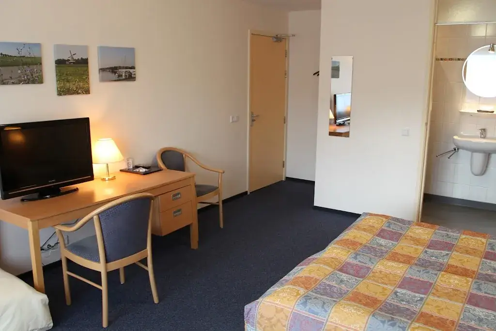 Hotel Café Restaurant De Kroon_Wissenkerke_slider_image_3