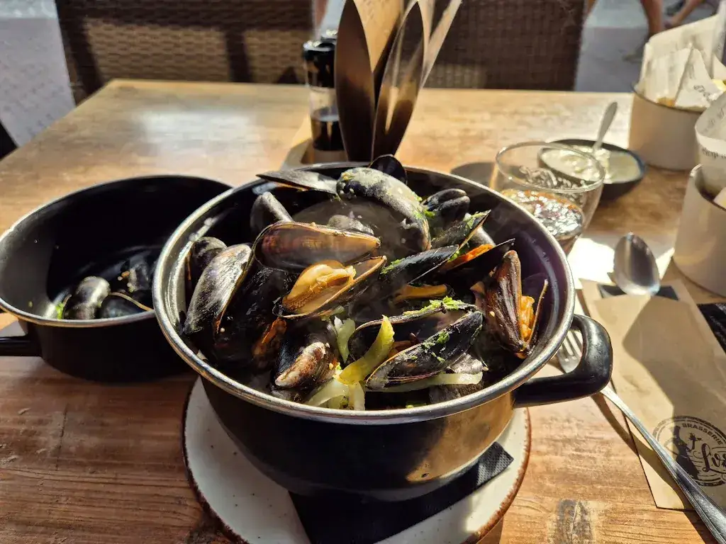 Brasserie lizzie’s_Sluis_slider_image_3