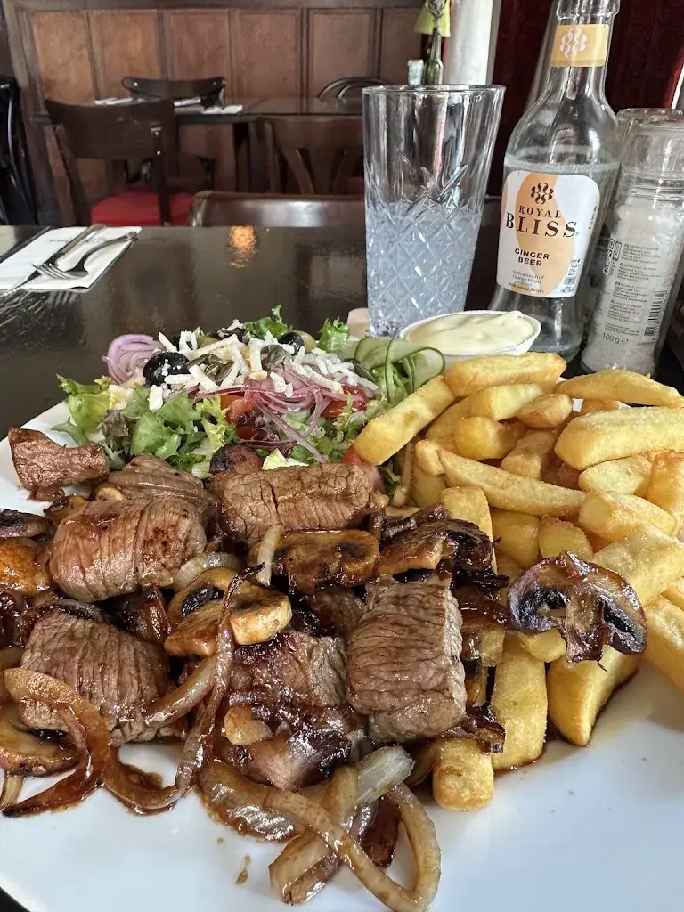 Ben Leong_Grand Café De Walrus - Leeuwarden_Leeuwarden_avis