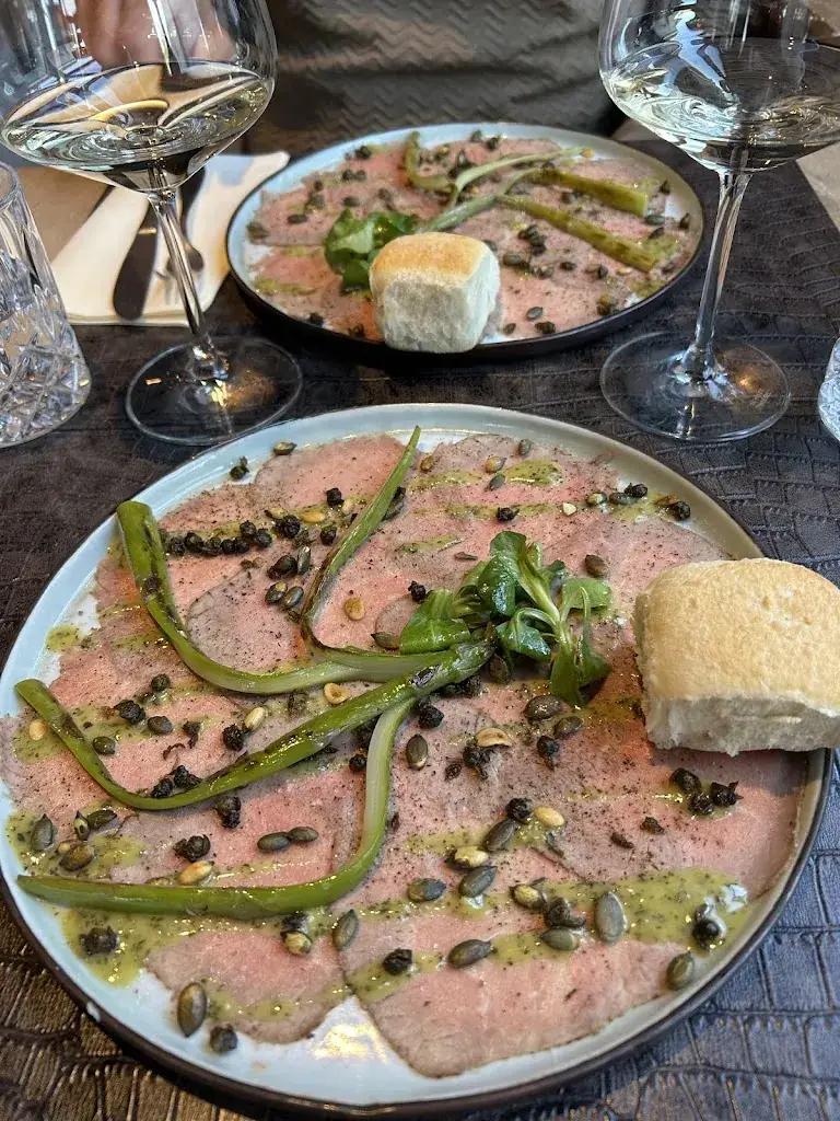 Kris De Roo_Tafelen bij Zeeuws Meisje_Zierikzee_review