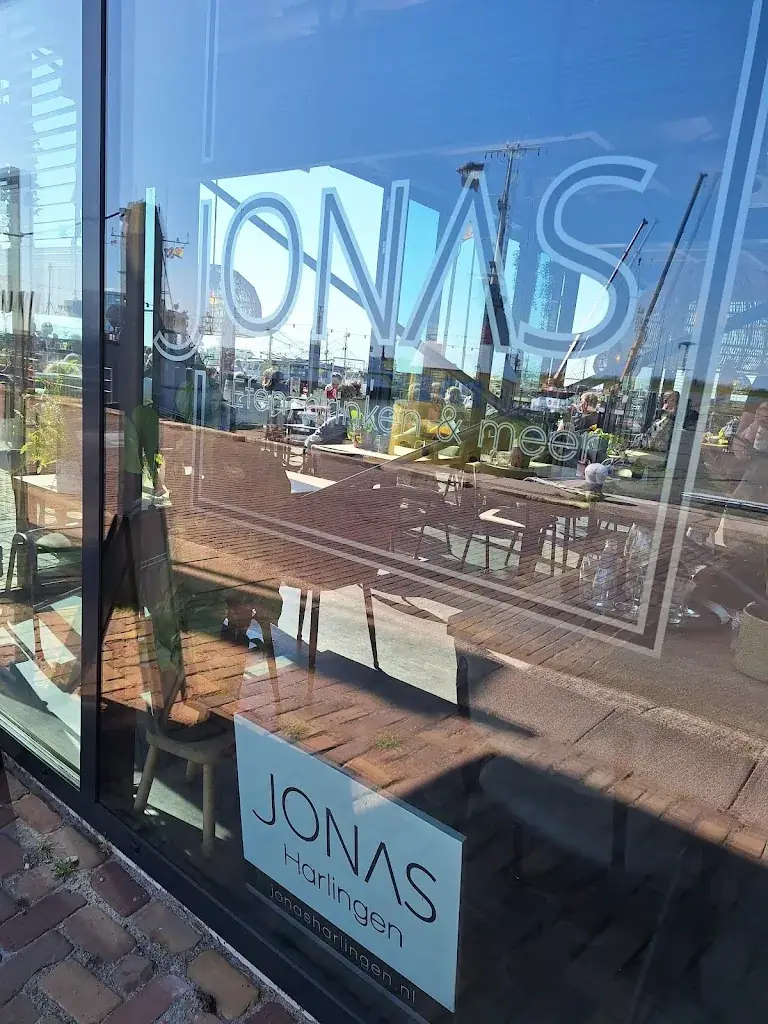 Mario Bastos_Jonas Harlingen_Harlingen_review