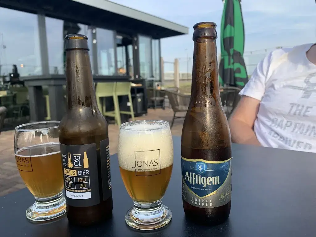 Ira Hoyer_Jonas Harlingen_Harlingen_review