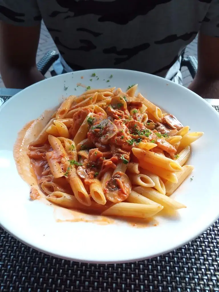 Menu_Restaurant Pizzeria Méditerranée_Hulst_image_8