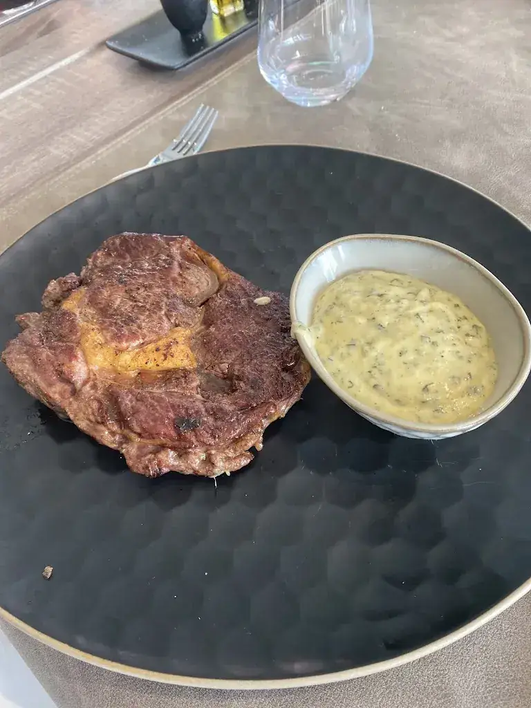 Toni S._Hotel & Bistro Reynaert_Kapellebrug_review