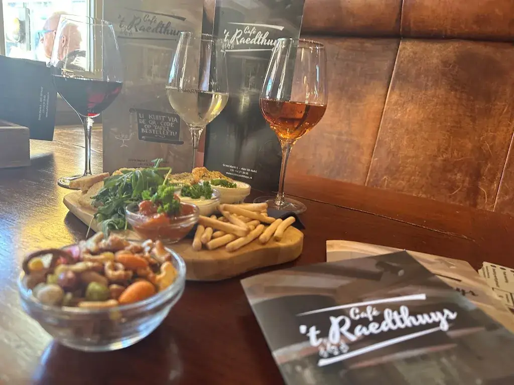 Café 't Raedthuys Hulst_Hulst_slider_image_3